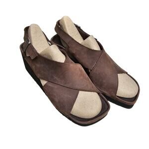 Bass‎ Leather Wedge Sandal  Adjustable Strap Brown Womens Size 9 M Neutral